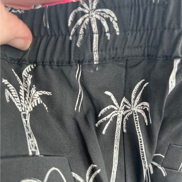 Marine Layer Allison Pant Black Palm Print NWT Medium - Picture 6 of 8